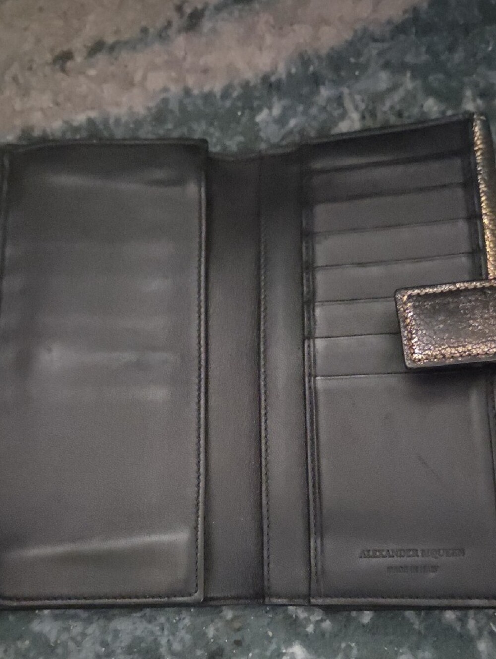 Alexander McQueen Continental Metallic Gold Leather Skull-Accent Women's Wallet - Picture 4 of 4